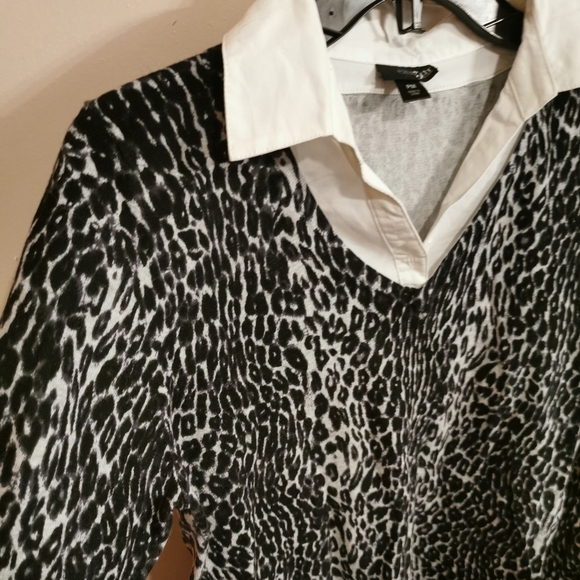 Sweater size  PM - Picture 6 of 6